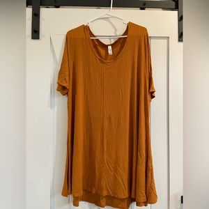 LuLaRoe tunic